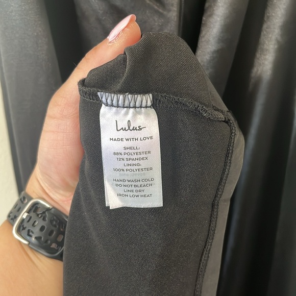 NWT LULUS Contemporary Romance Black Satin Tiered Mermaid Maxi Dress Black XL - Picture 12 of 12